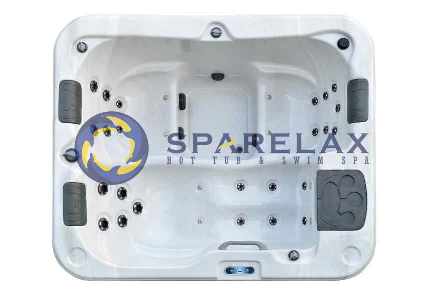 small massage bathtub